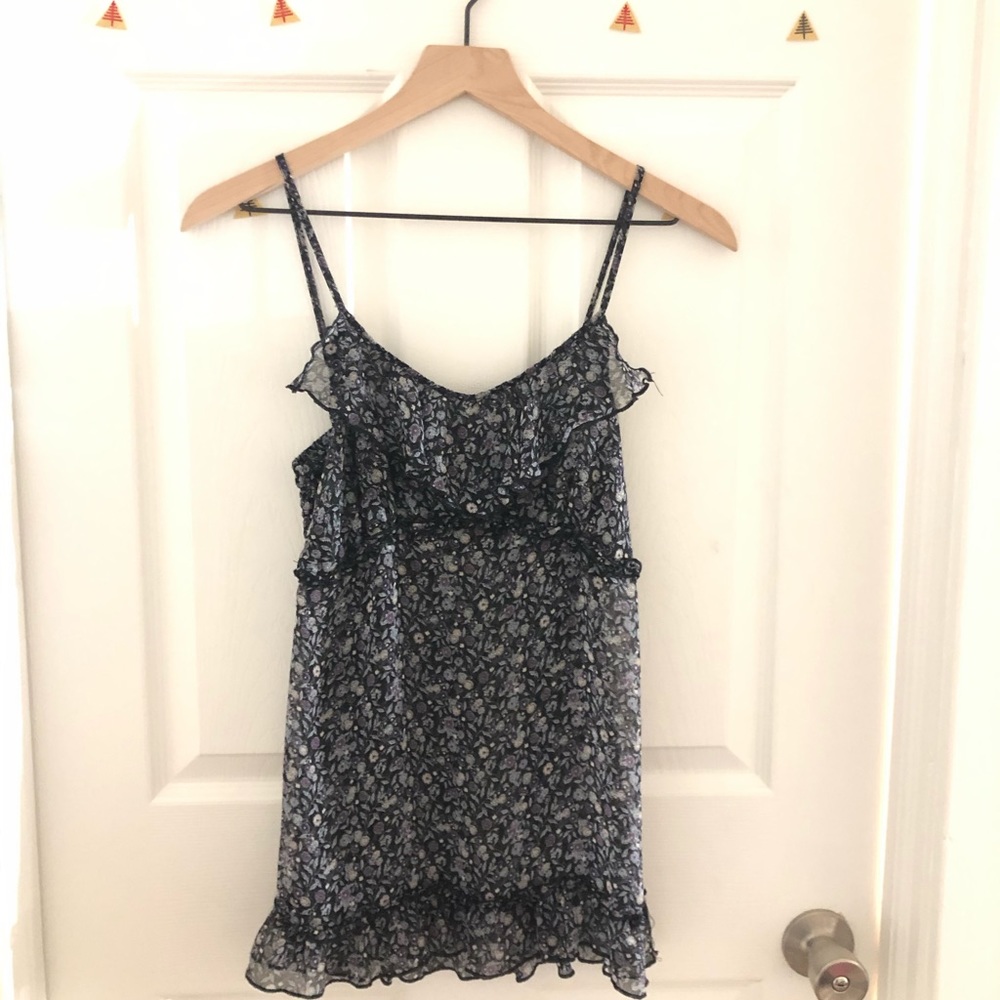 Express black & flowers